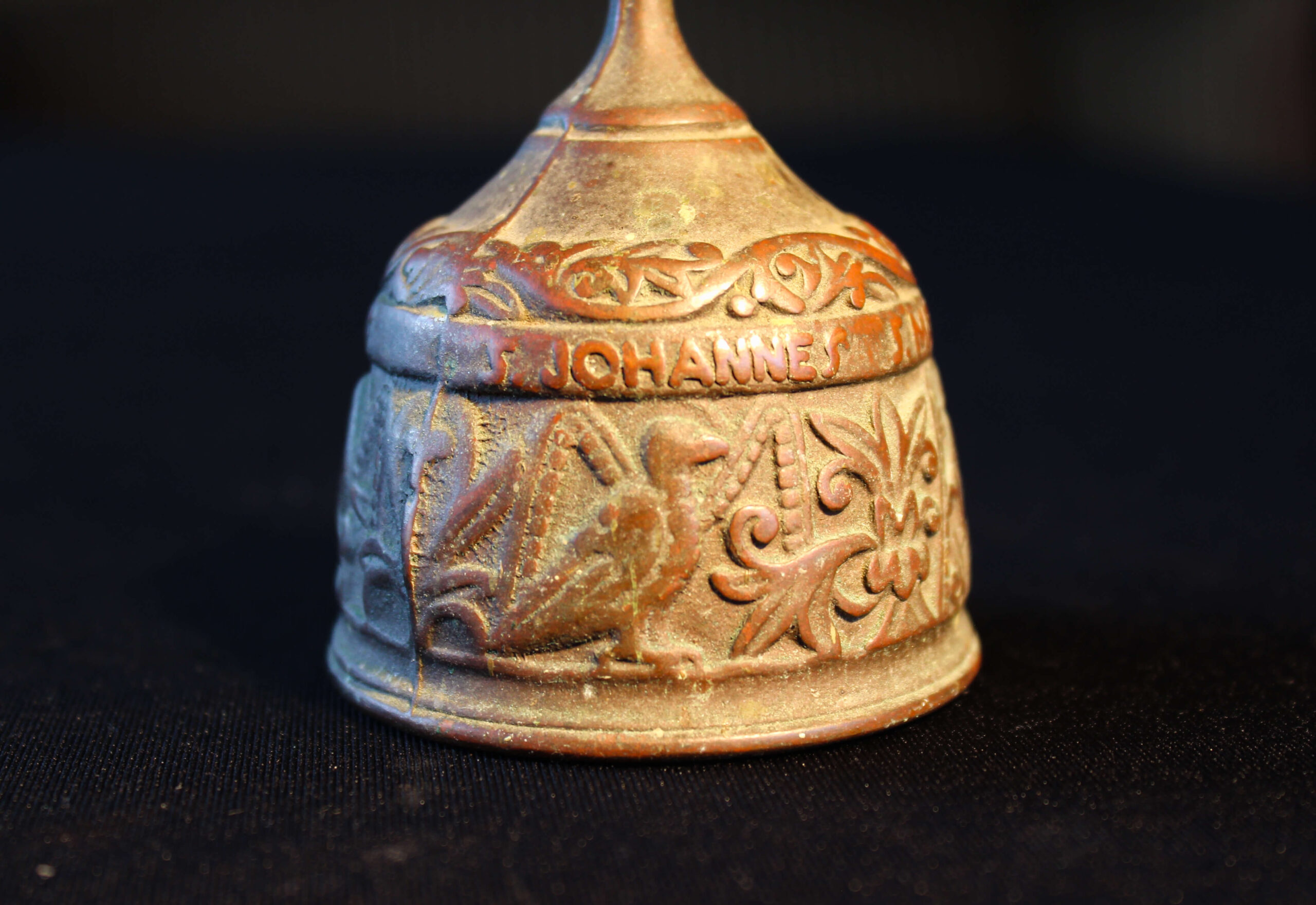 İşlemeli el zili İşlemeli el zili