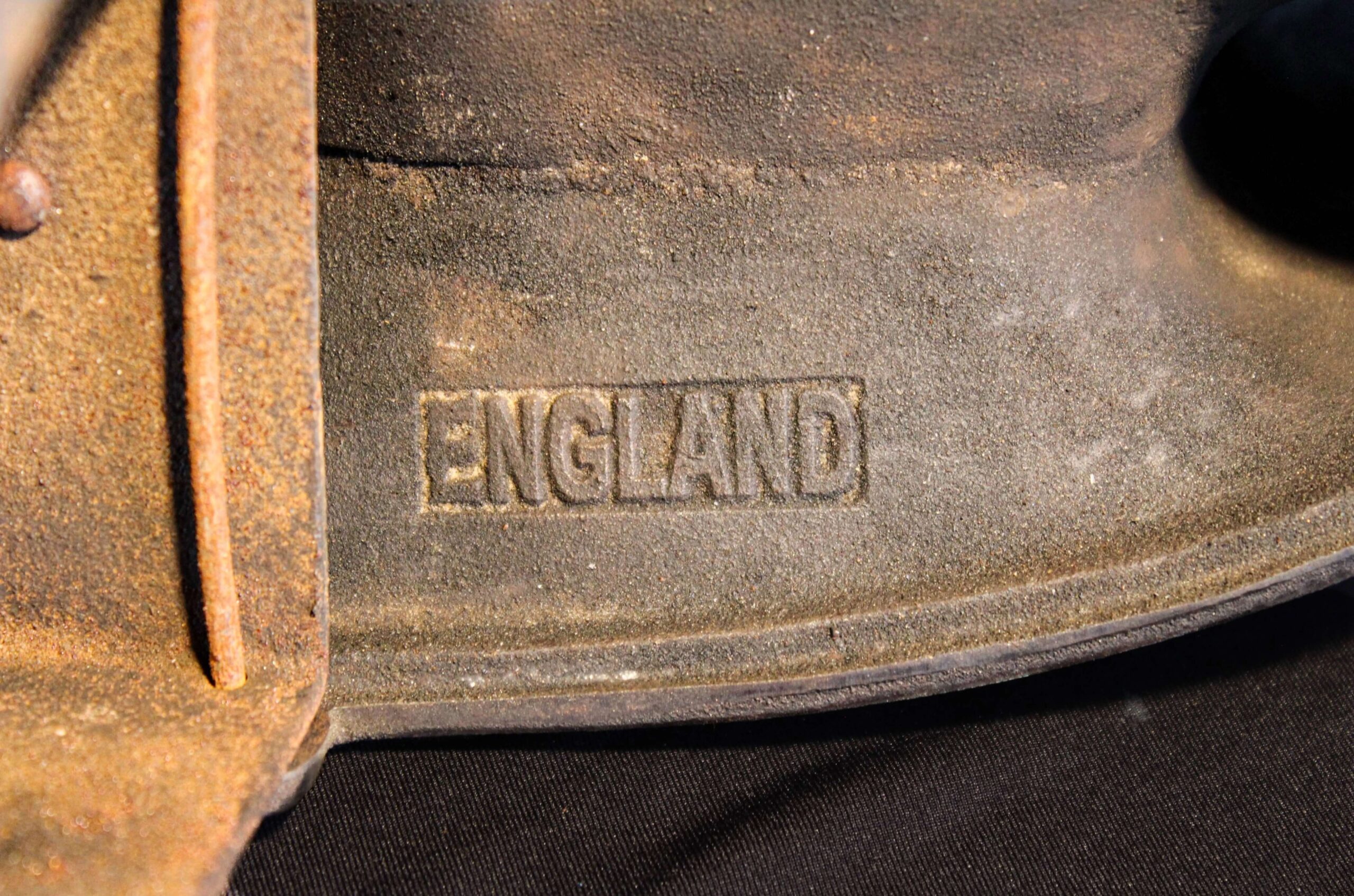 İran döküm Ütü İran döküm Ütü